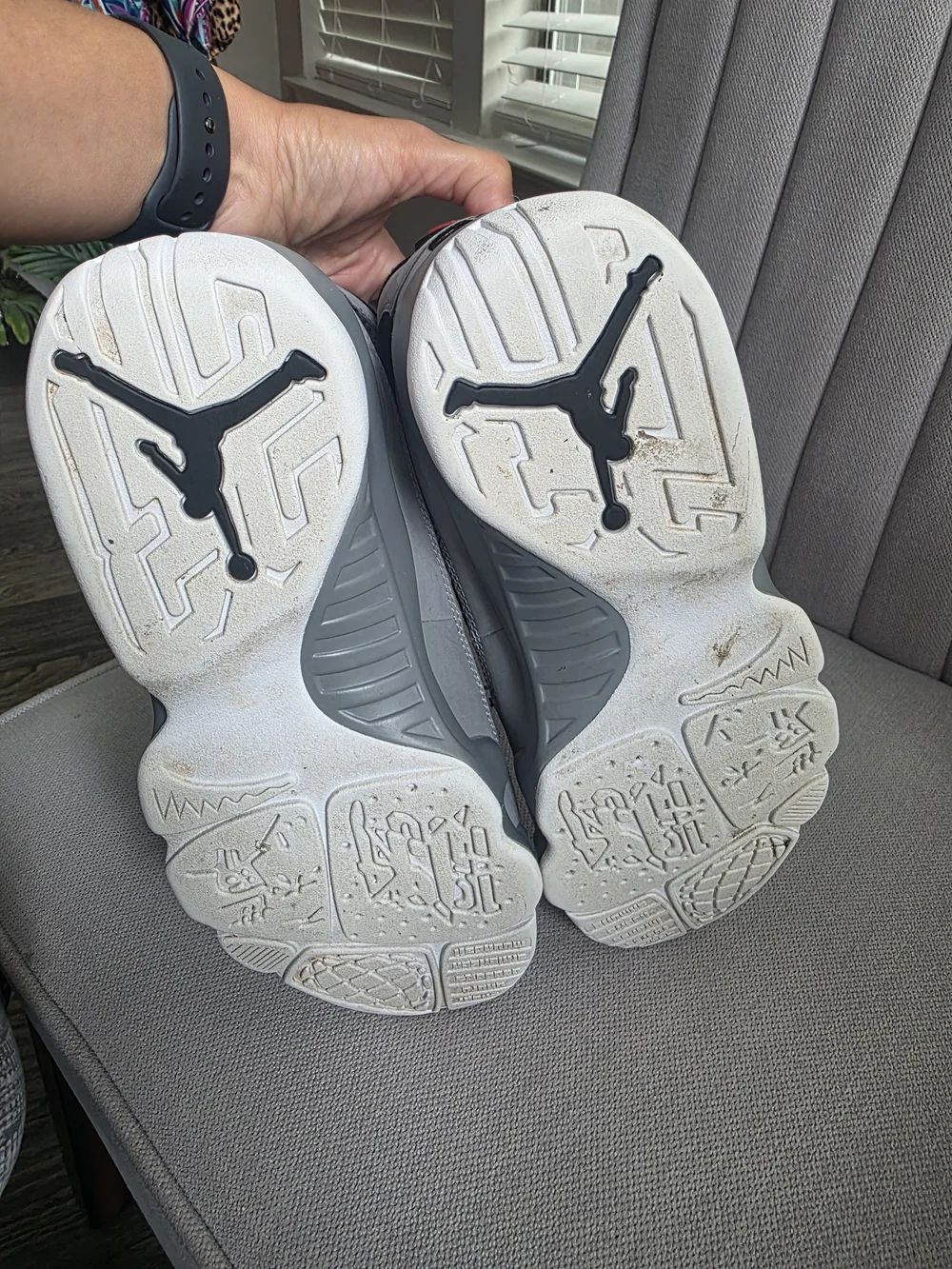 Jordan Retro 9 Particle Grey Men’s Basketball Shoes - Black & Gray Size 8 Used.